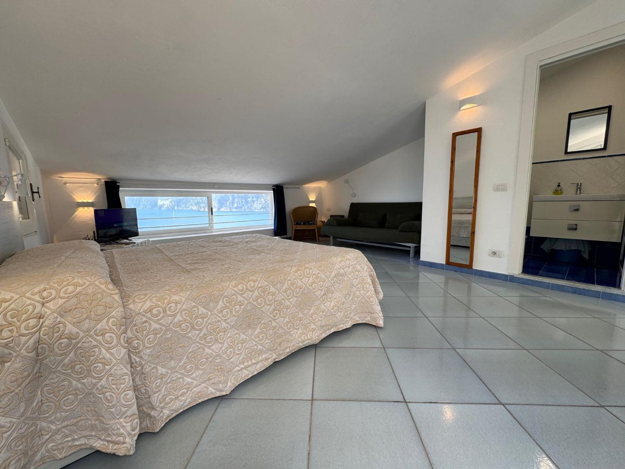 Apartament La Mansarda Praiano Zewnętrze zdjęcie